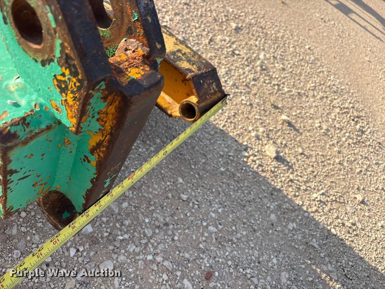 image for item JM9516 Midwestern M206 pipe layer attachment