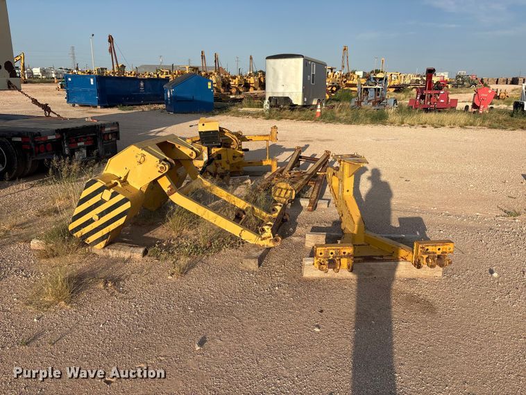 image for item JM9517 Midwestern M250C pipe layer attachment