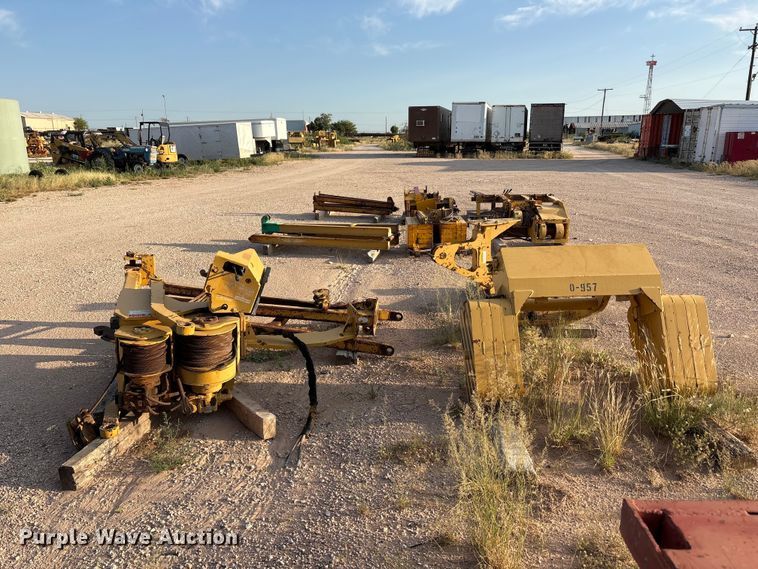 image for item JM9517 Midwestern M250C pipe layer attachment