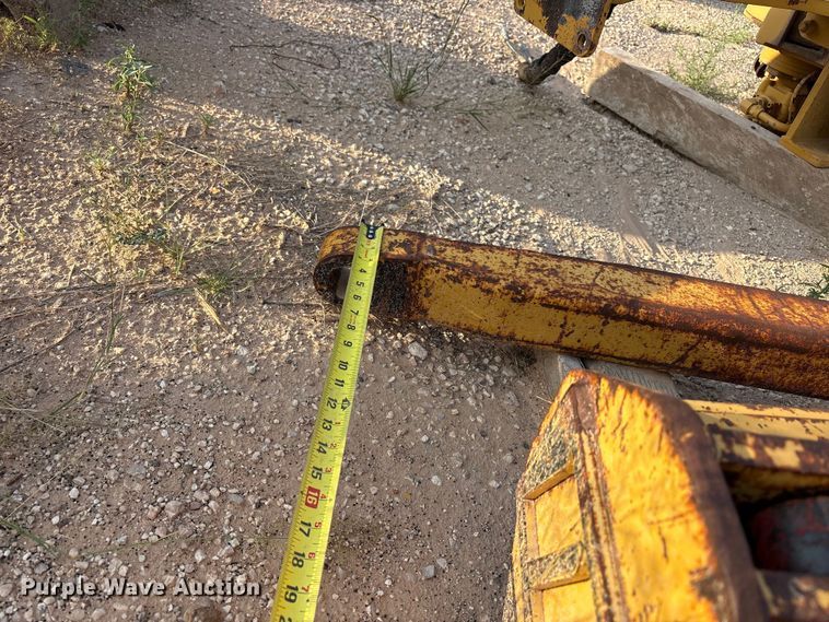 image for item JM9517 Midwestern M250C pipe layer attachment