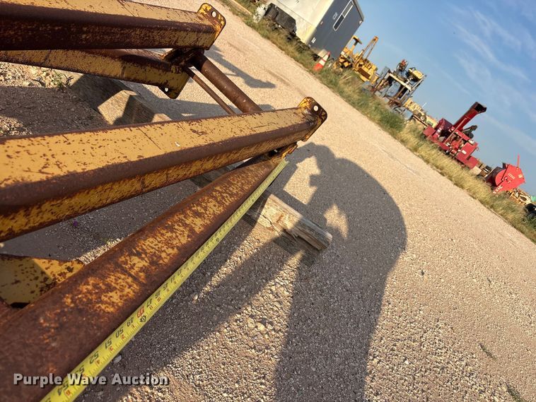 image for item JM9517 Midwestern M250C pipe layer attachment