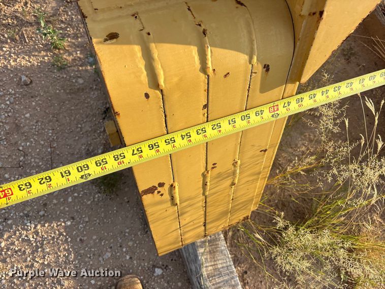 image for item JM9517 Midwestern M250C pipe layer attachment