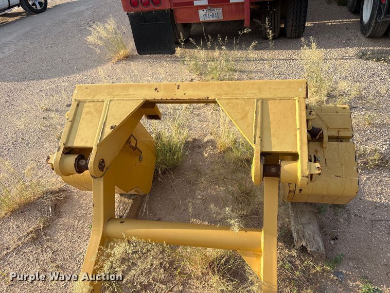 image for item JM9517 Midwestern M250C pipe layer attachment