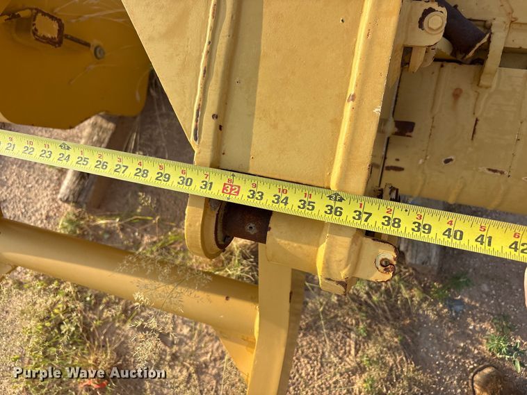 image for item JM9517 Midwestern M250C pipe layer attachment