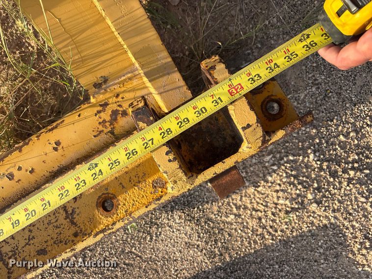 image for item JM9517 Midwestern M250C pipe layer attachment