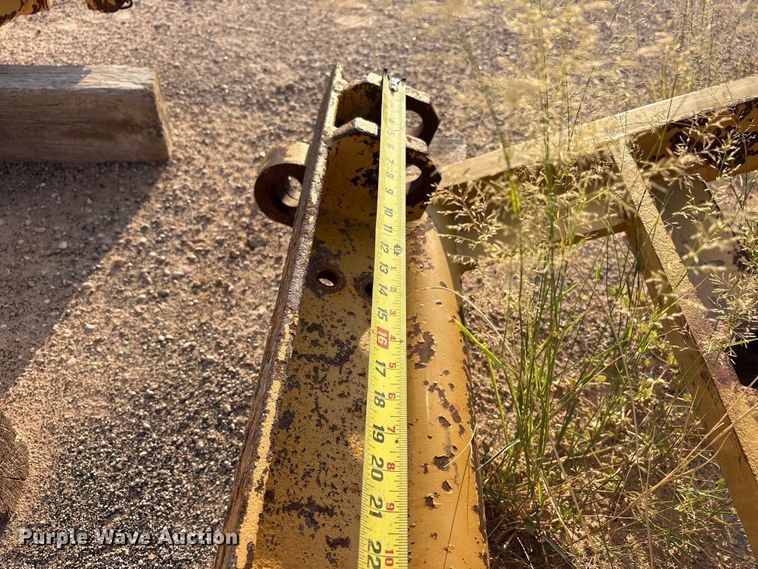 image for item JM9517 Midwestern M250C pipe layer attachment