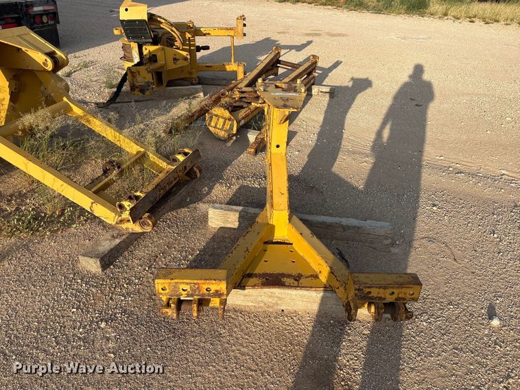 image for item JM9517 Midwestern M250C pipe layer attachment