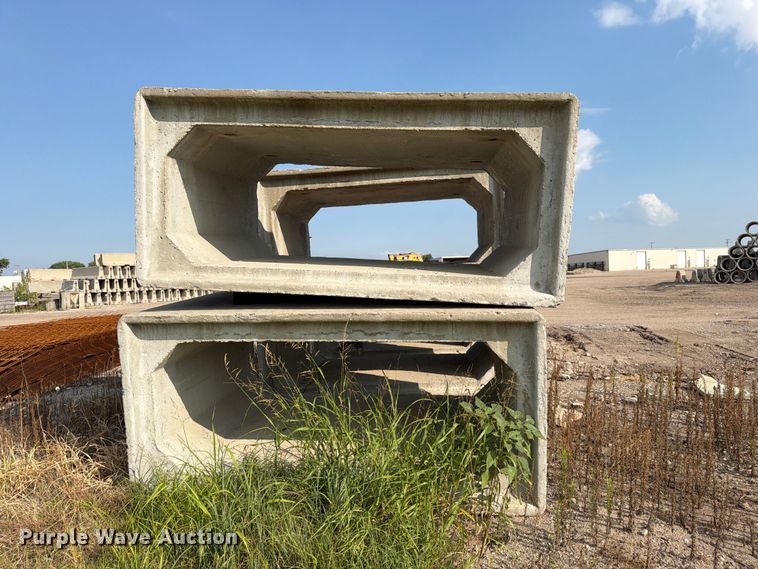 image for item MZ9705 (5) concrete box culverts