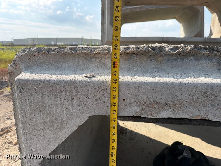 image for item MZ9705 (5) concrete box culverts