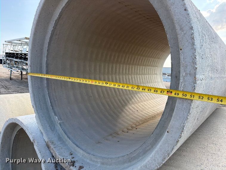 image for item MZ9706 Concrete drain pipes