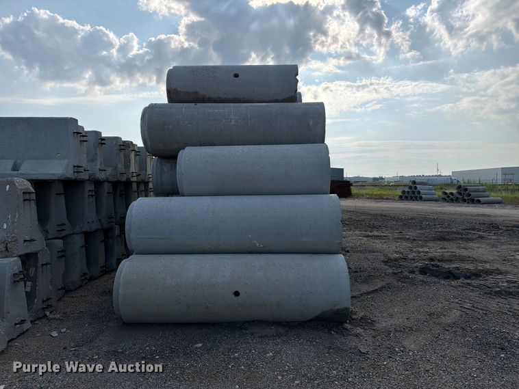 image for item MZ9707 Concrete drain pipes