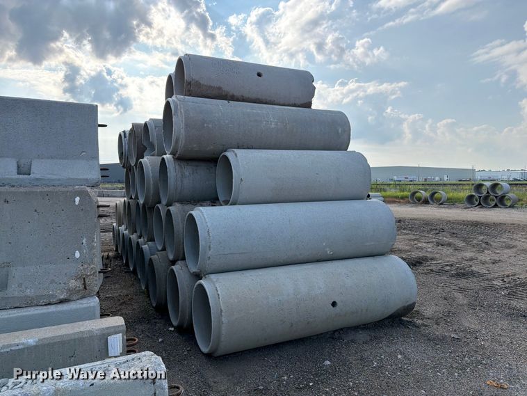image for item MZ9707 Concrete drain pipes
