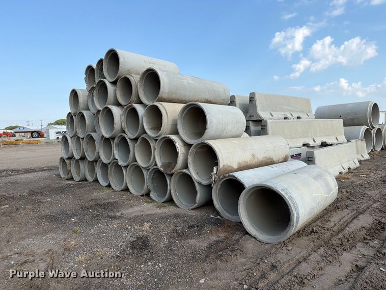 image for item MZ9707 Concrete drain pipes