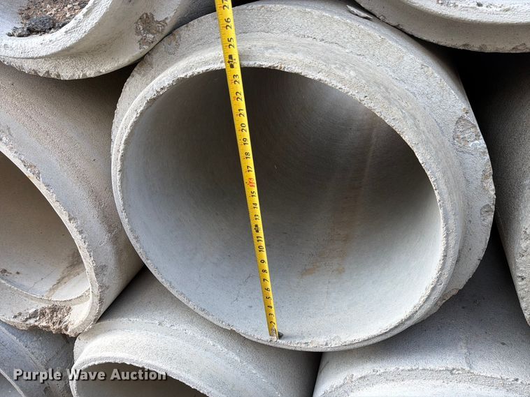 image for item MZ9707 Concrete drain pipes