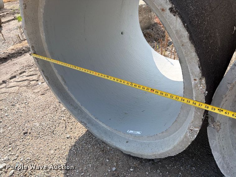 image for item MZ9708 Concrete drain pipes