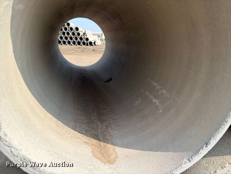 image for item MZ9709 Concrete drain pipes