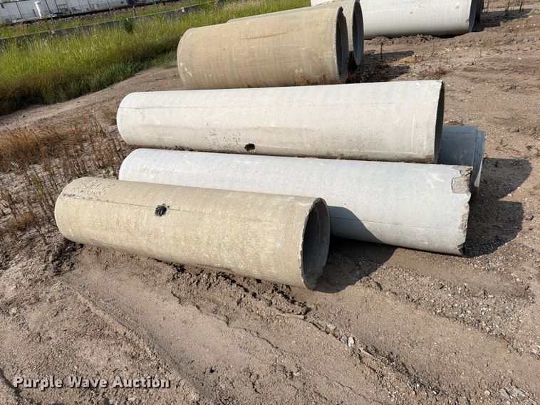 image for item MZ9710 Concrete drain pipes