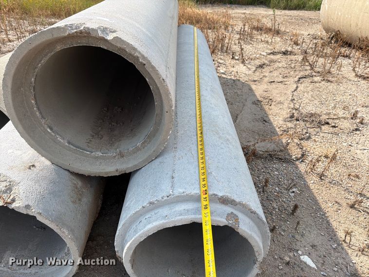image for item MZ9710 Concrete drain pipes