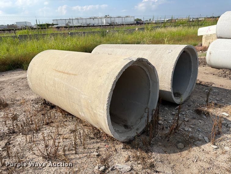 image for item MZ9711 Concrete pipes