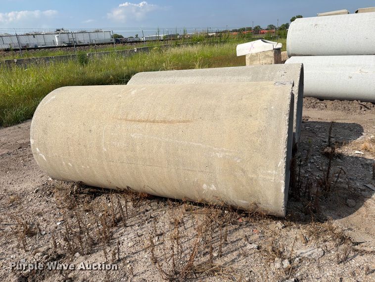 image for item MZ9711 Concrete pipes