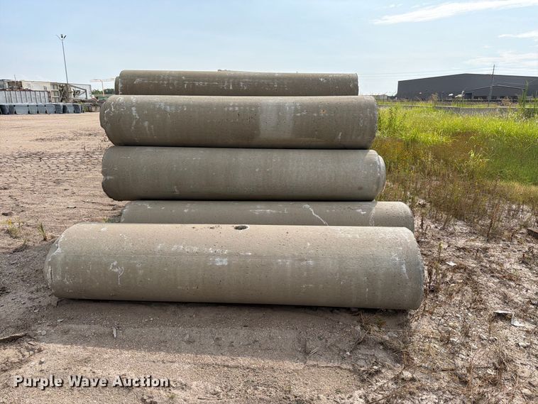 image for item MZ9712 Elliptical concrete drain pipes