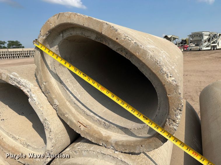 image for item MZ9712 Elliptical concrete drain pipes