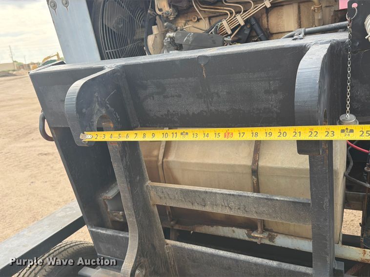 image for item MZ9714 Asphalt Zipper 480 cold planer