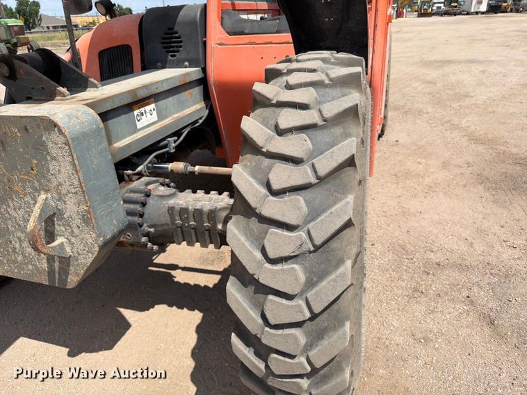 image for item MZ9719 2007 JLG G9-43A telehandler
