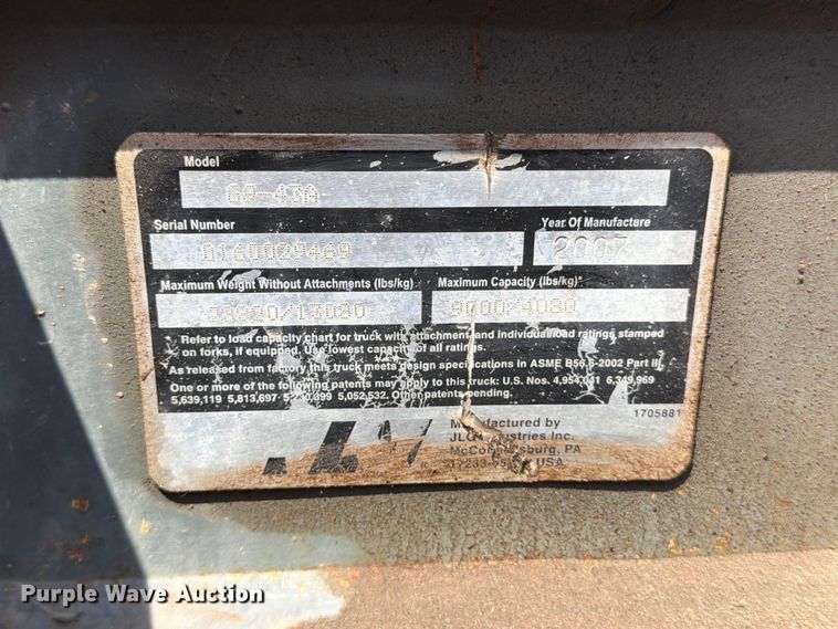 image for item MZ9719 2007 JLG G9-43A telehandler