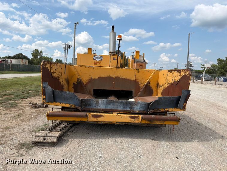image for item MZ9726 1995 Blaw Knox PF-510 paver