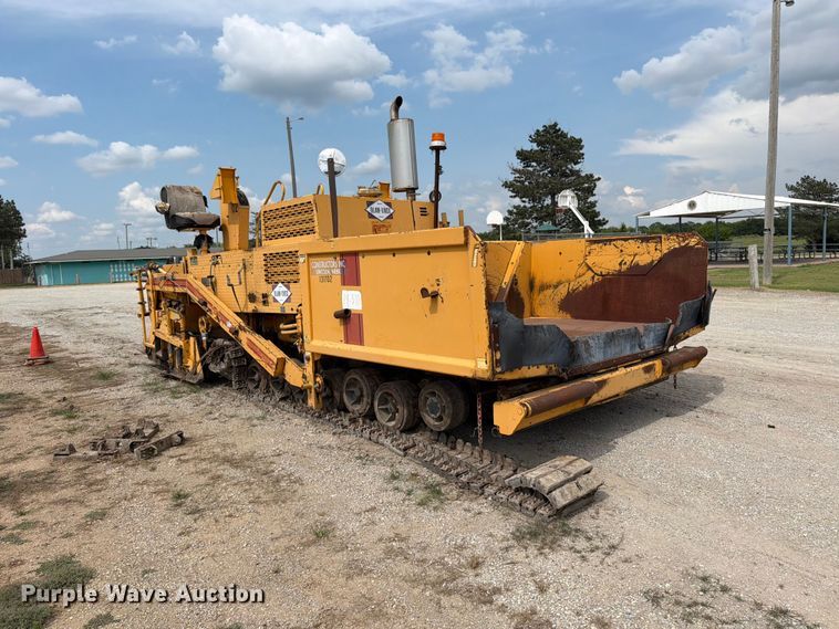 image for item MZ9726 1995 Blaw Knox PF-510 paver