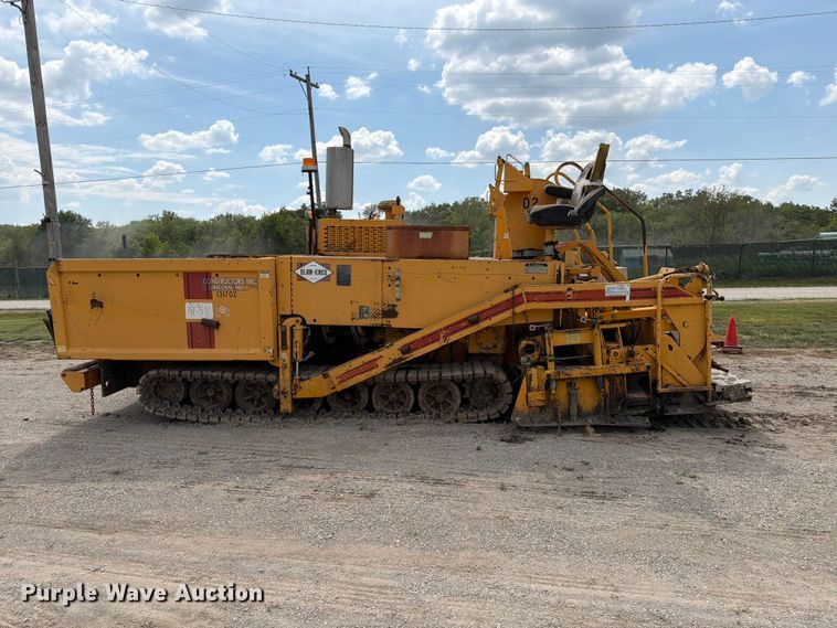 image for item MZ9726 1995 Blaw Knox PF-510 paver