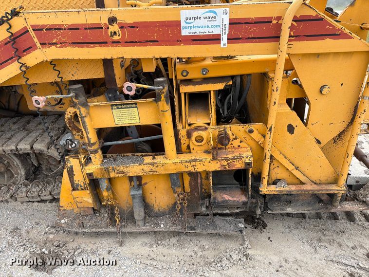 image for item MZ9726 1995 Blaw Knox PF-510 paver