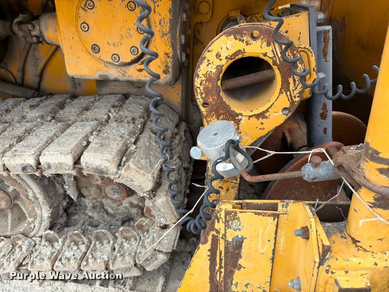 image for item MZ9726 1995 Blaw Knox PF-510 paver