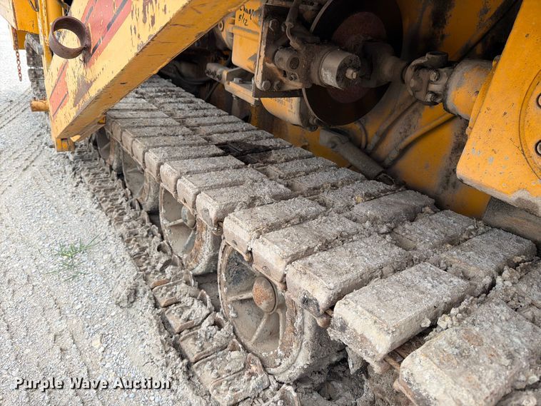 image for item MZ9726 1995 Blaw Knox PF-510 paver