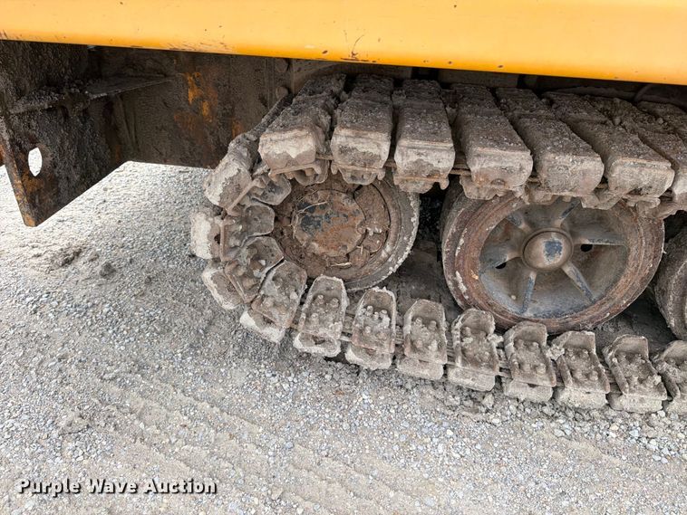 image for item MZ9726 1995 Blaw Knox PF-510 paver