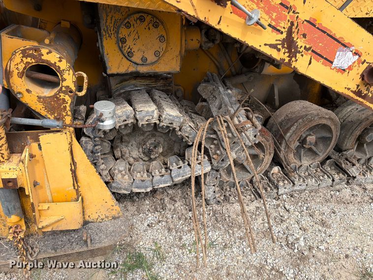 image for item MZ9726 1995 Blaw Knox PF-510 paver