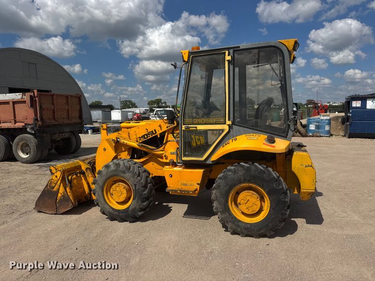 image for item NJ9254 JCB 210SU landscape tractor