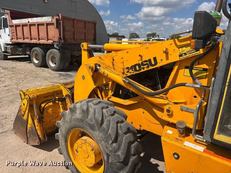 image for item NJ9254 JCB 210SU landscape tractor