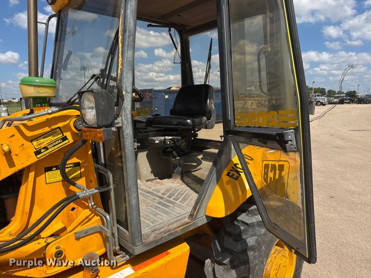 image for item NJ9254 JCB 210SU landscape tractor