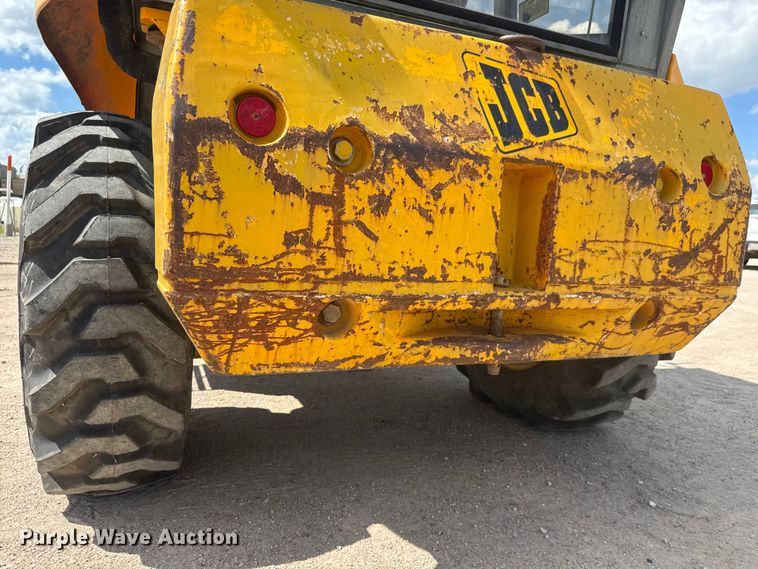 image for item NJ9254 JCB 210SU landscape tractor