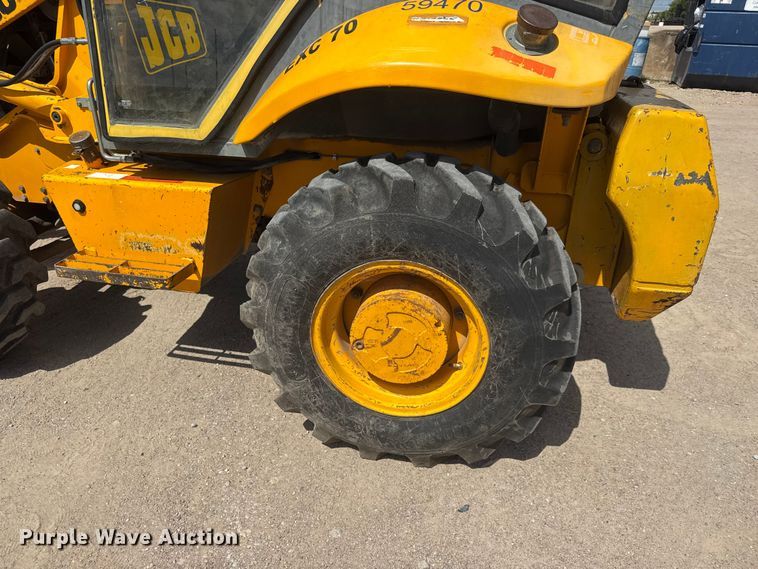 image for item NJ9254 JCB 210SU landscape tractor