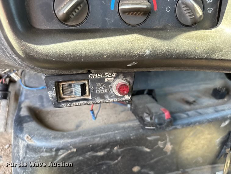image for item NJ9255 2007 GMC C7500 dump truck