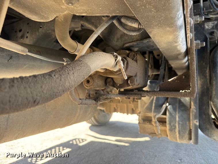 image for item NJ9255 2007 GMC C7500 dump truck