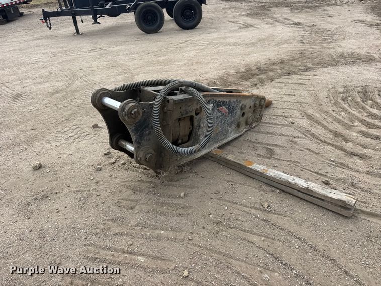 image for item NJ9256 Backhoe breaker