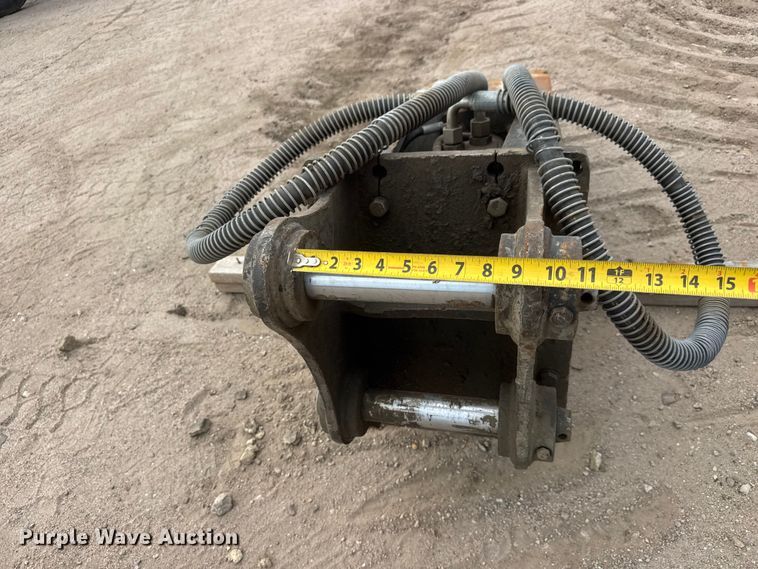 image for item NJ9256 Backhoe breaker