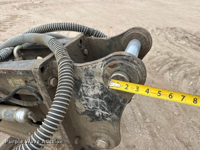 image for item NJ9256 Backhoe breaker