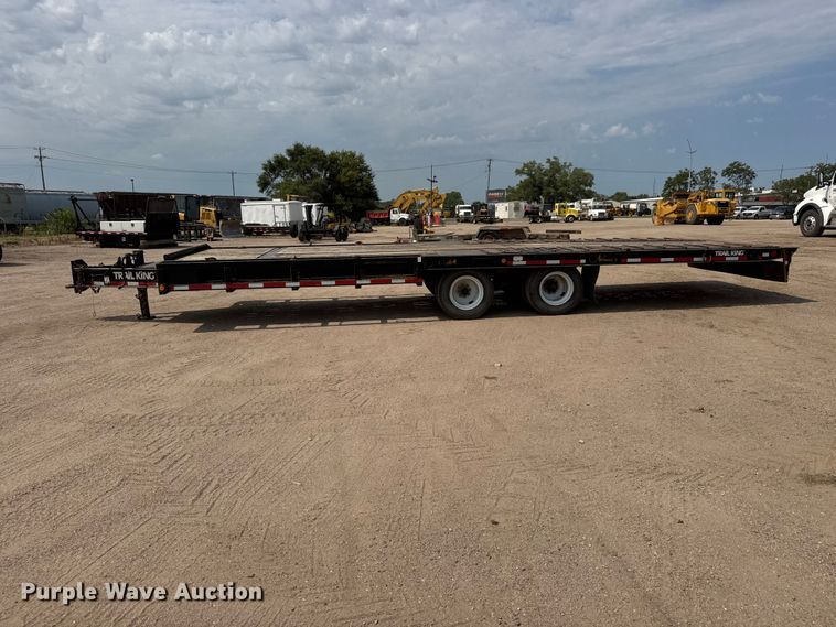 image for item NJ9258 2001 Trail King TKT20 tilt deck equipment trailer
