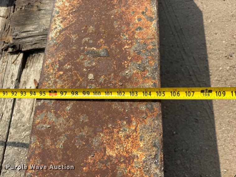image for item NJ9259 1994 Gold Star flatbed trailer