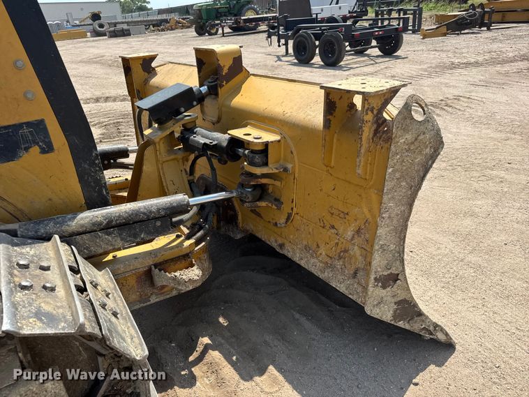 image for item NJ9260 2013 Caterpillar D5K2 XL dozer